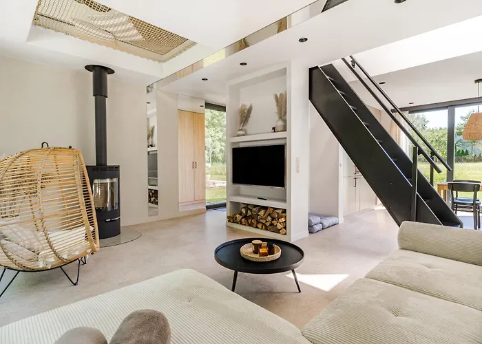 Semesterbostad Park 22 Sasino